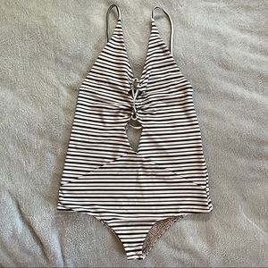 Acacia Classic Kokomo